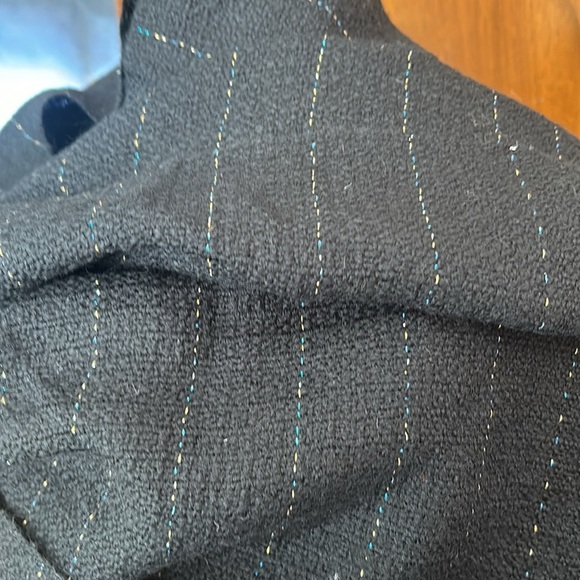 Vintage 100% Wool Scarf - Picture 2 of 5